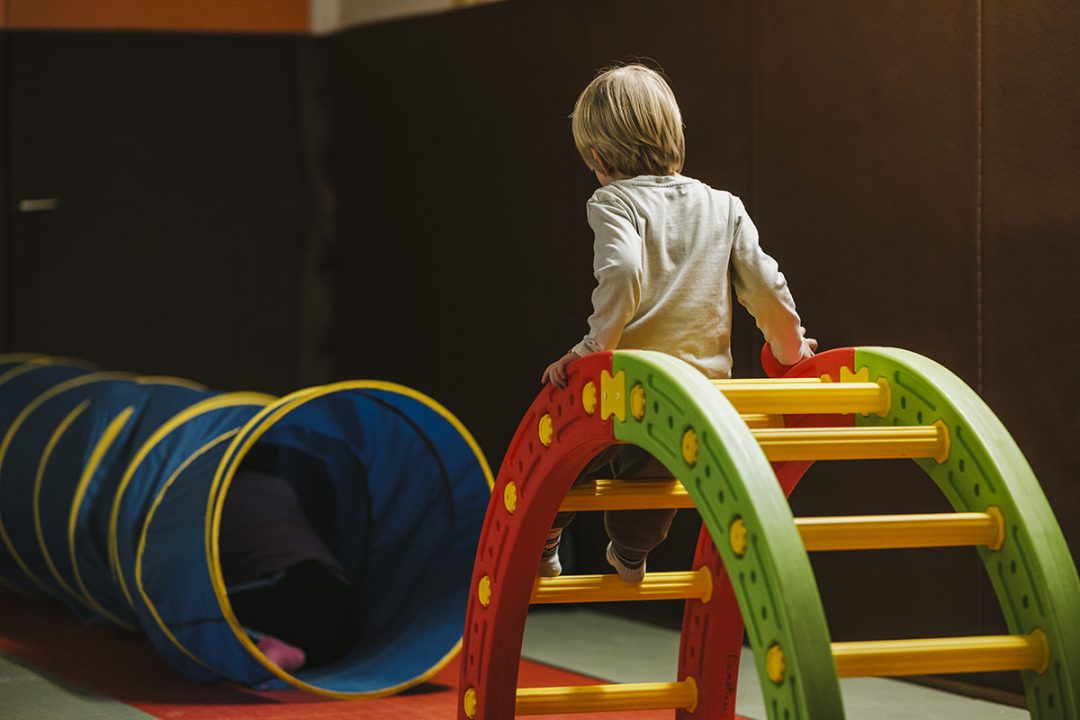 Exercices de motricité, de coordination et d'équilibre