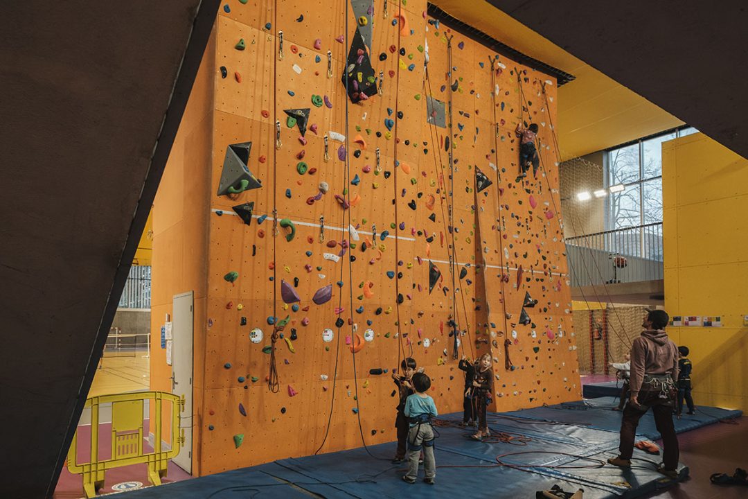 Escalade pour enfant au gymnase de Reuilly Paris 12